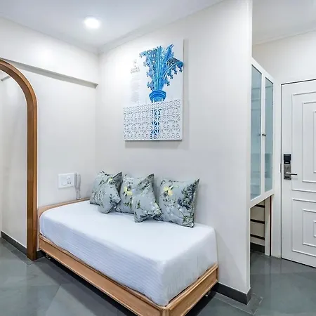 Hotel Kemps Corner Mumbai