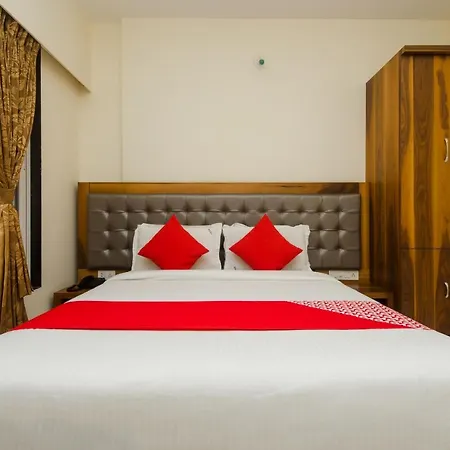 Oyo 11441 Casa Roomz Powai Hotel
