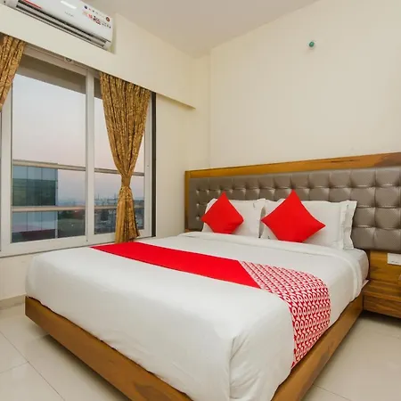Oyo 11441 Casa Roomz Powai Hotel 3*