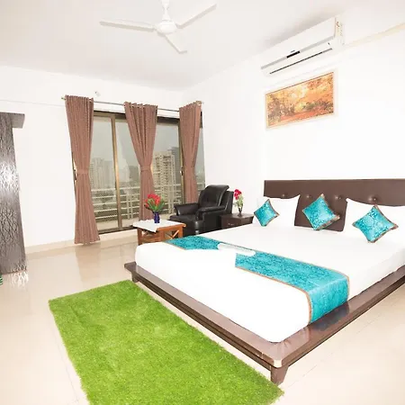 Aristo Room, - Near Kokilaben Dhirubai Ambani Hospital For Family Only, 3* Mumbai