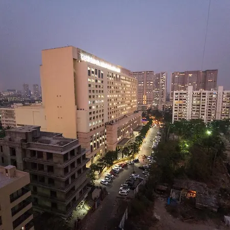 Bed & Breakfast Aristo Room, - Near Kokilaben Dhirubai Ambani Hospital For Family Only, Mumbai