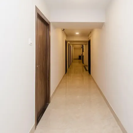 Oyo 35893 Sea Shore Hotel 3*