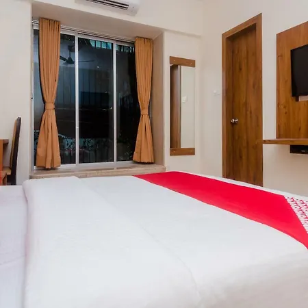 Oyo 17028 Aviva Residency Mumbai