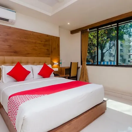 Oyo 17028 Aviva Residency Mumbai