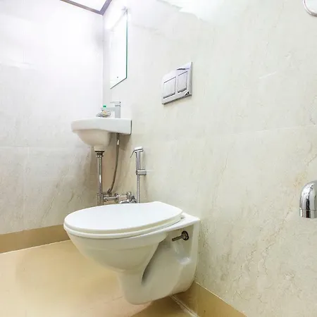 Fabhotel Silver Hotel Mumbai
