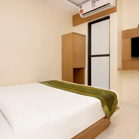 Residency Park Near Masjid Rly Station South