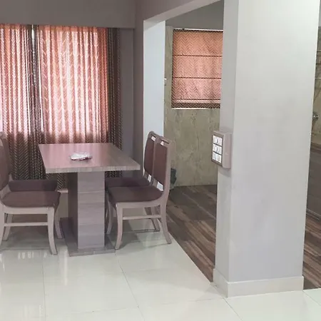 Hotel Tuliipstays Marol Ashok Nagar