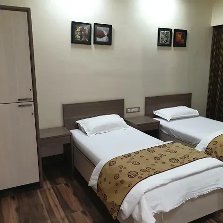 Tuliipstays Marol Ashok Nagar 2*