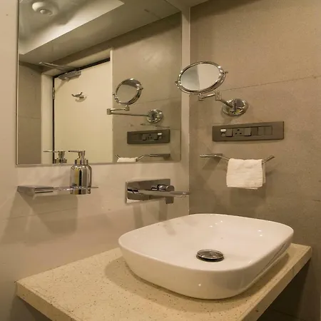 Wego Hotel 3*