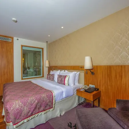 Bawa International 3*