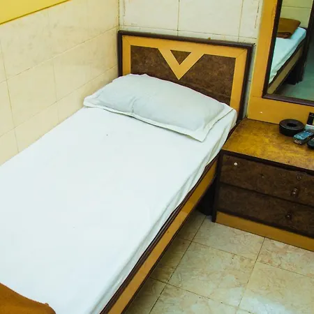 Sukoon Hotel *