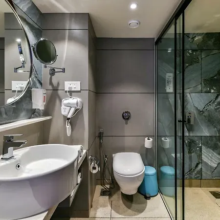Hotel Indie Stays, Bkc Mumbai