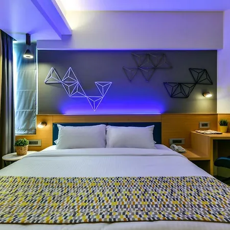 Indie Stays, Bkc