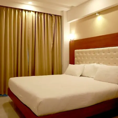 Hotel Lords, Mumbai