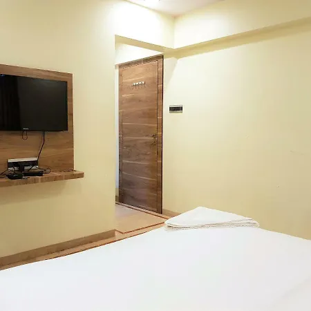 Hexa Benzy Palace Hotel
