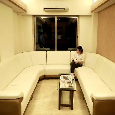 Hotel Lords, 3*