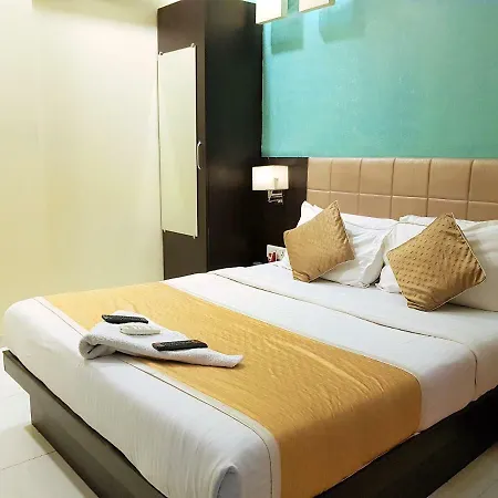 Hexa Avenue Hotel 3*