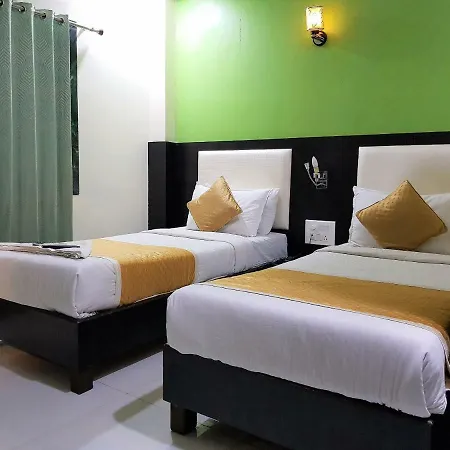 Hexa Avenue 3*