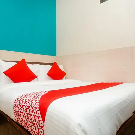 Fabhotel Royal Residency Kurla 3*