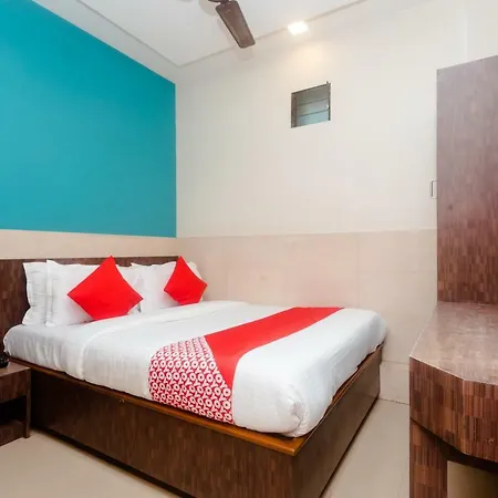 Fabhotel Royal Residency Kurla 3*