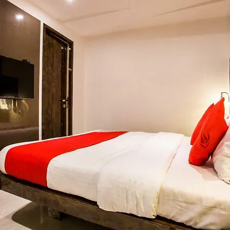 Oyo 37559 Al Haram Hotel Mumbai