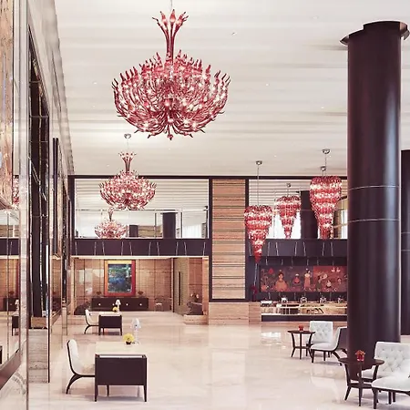 Hotel Taj Santacruz