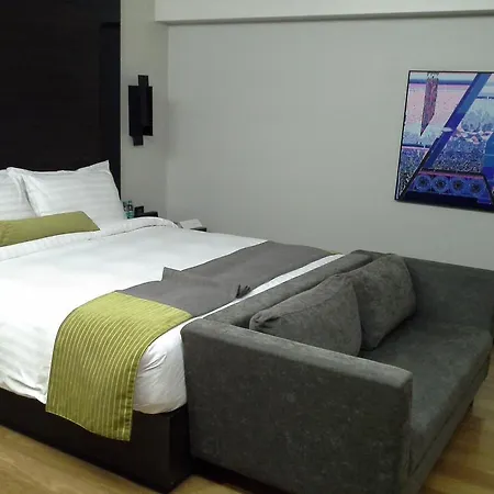 Svenska Design Andheri Hotel 5*