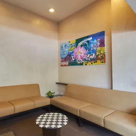 Kings International Juhu Hotel