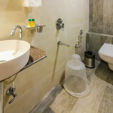 Fabhotel Aksa International