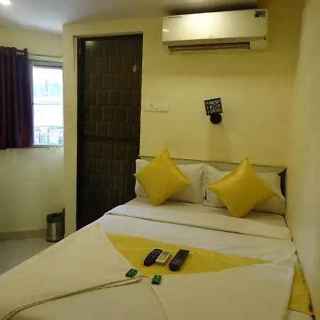 Metro Guest house Mumbai