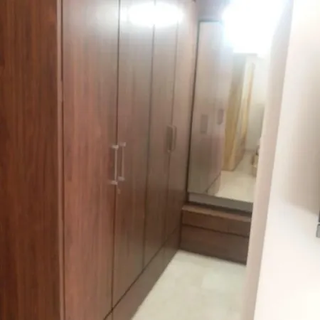 Arista Parel Guest house