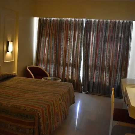 Rangsharda 3* Mumbai
