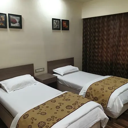 Hotel Tuliipstays Marol Ashok Nagar 2*