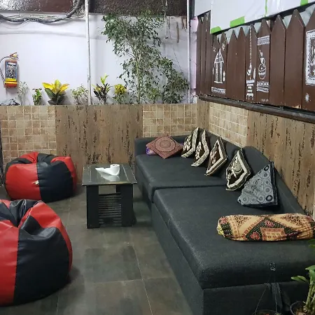 Backpackers Villa Mumbai Hostel