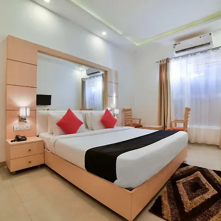 Hotel Anroute Stays - Airport Road 4*