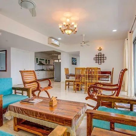 Service In Goregaon West Guest house
