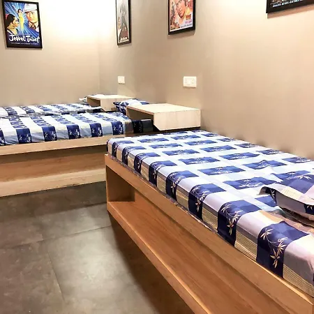 Pancharatna Residency Hostel *