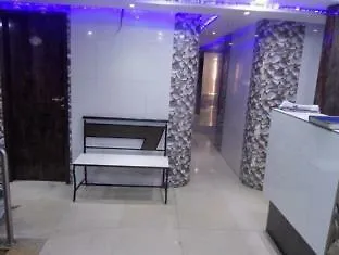Hotel Paris Residency