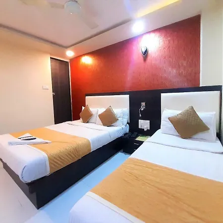 Hexa Avenue Hotel 3*