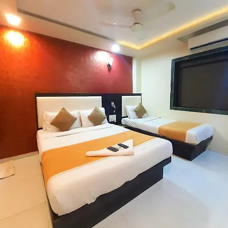 Hexa Avenue Hotel 3*