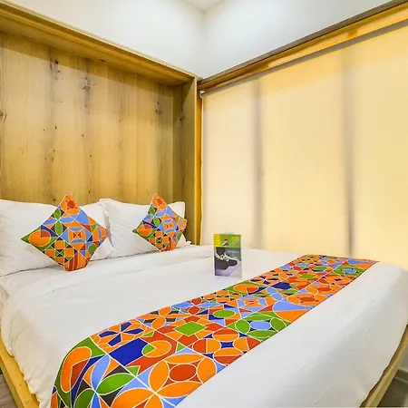 Hotel Fabhotel Midaas Comforts