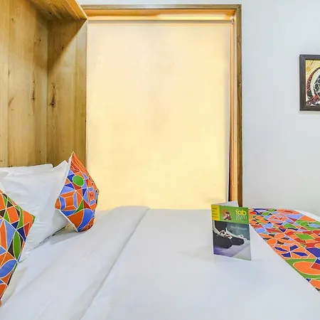 Fabhotel Midaas Comforts Hotel Mumbai