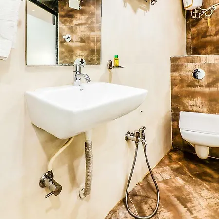 Garden Creek Residency Near Airport Hotel Mumbai