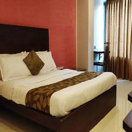 Hotel Fabhotel Kamran Residency - Nr Lbs Marg