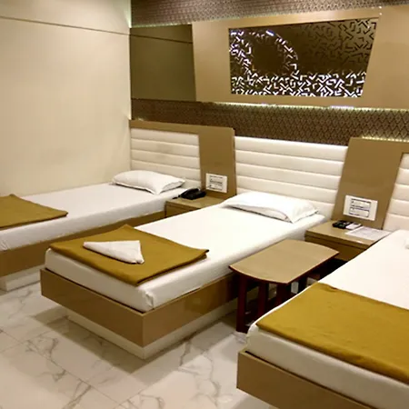 Oyo 28893 Gulf Hotel Mumbai