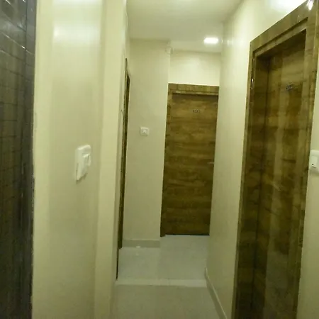 Hotel Al Alif 3*
