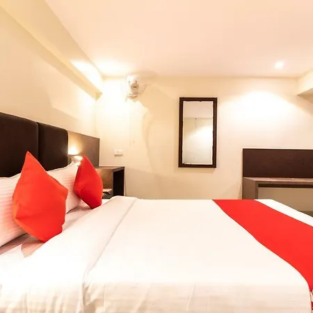 West Hotel 3*