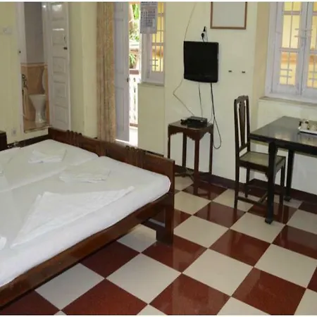 Bed & Breakfast Bentleys Hotel Mumbai