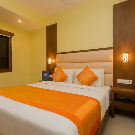 Hotel Oyo 9187 Adlon International