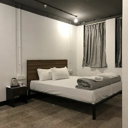 Backpacker Cowies Hostel